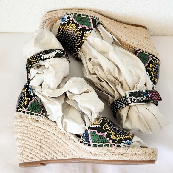 Vince Camuto Maaza Snake Print Wedges - Picture 6 of 11